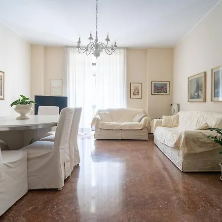 Casa Lya E Seve بيرغامو